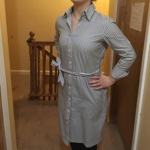 Brooks Brothers blue, gray and white shirt dress